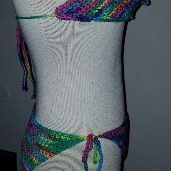 Crochet bikini - Picture 9 of 9